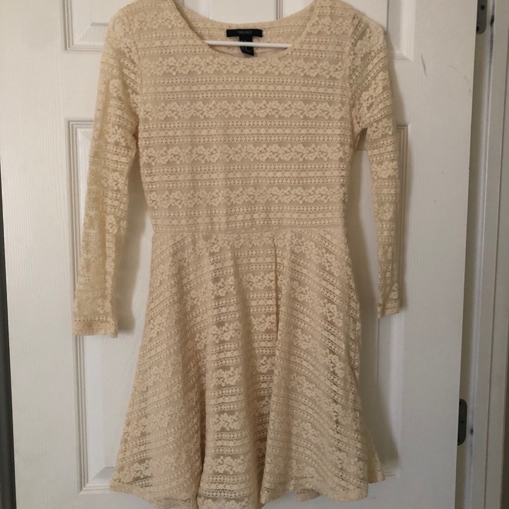 Women’s Forever 21 Lace Dress